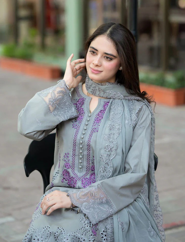ZN1047 - Mushq - 3PC Lawn ChickenKari Embroidered Suit